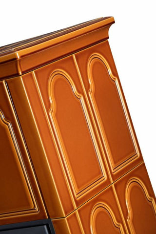 Romotop GREMIO 2 akumuliacinis židinys – akumuliacinė krosnelė su kokliais. Keramikos apdaila / pasirink spalvą