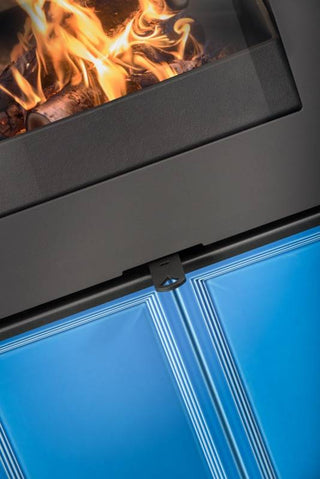 Romotop GREMIO 1 akumuliacinis židinys – akumuliacinė krosnelė su kokliais. Keramikos apdaila / pasirink spalvą