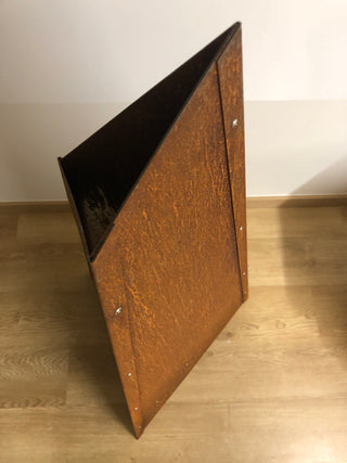 lauko židinys iš corten metalo
