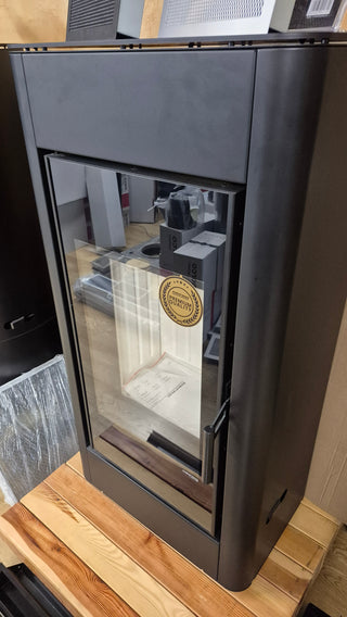 Defro Home SOLUM židinys - krosnelė (ekspozicinis modelis)
