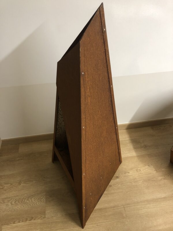 lauko židinys iš corten metalo